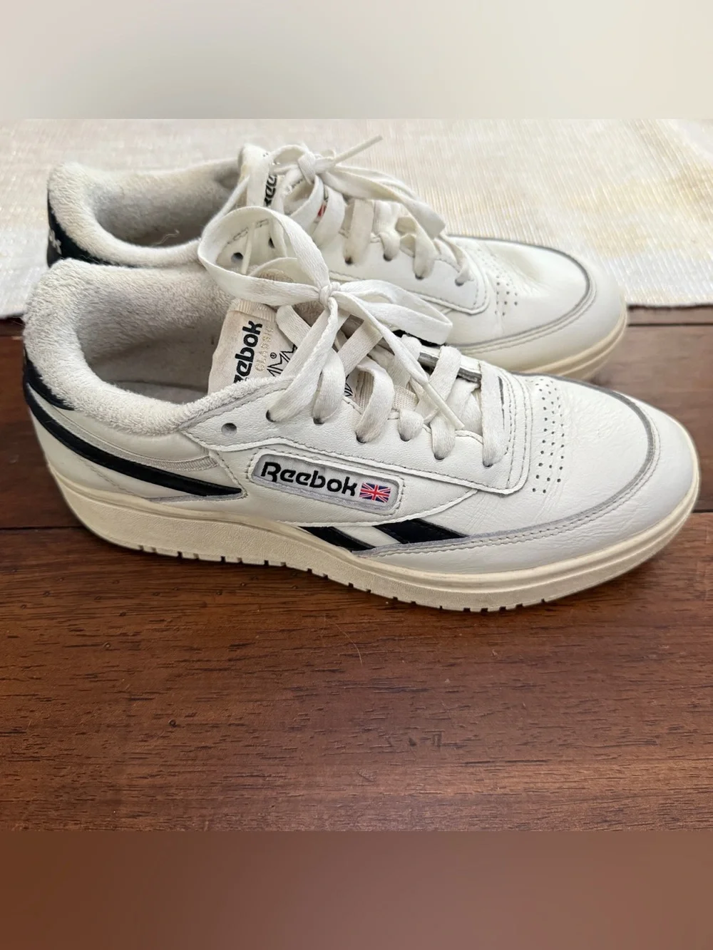 Reebok Womens Club C Double - Size  7